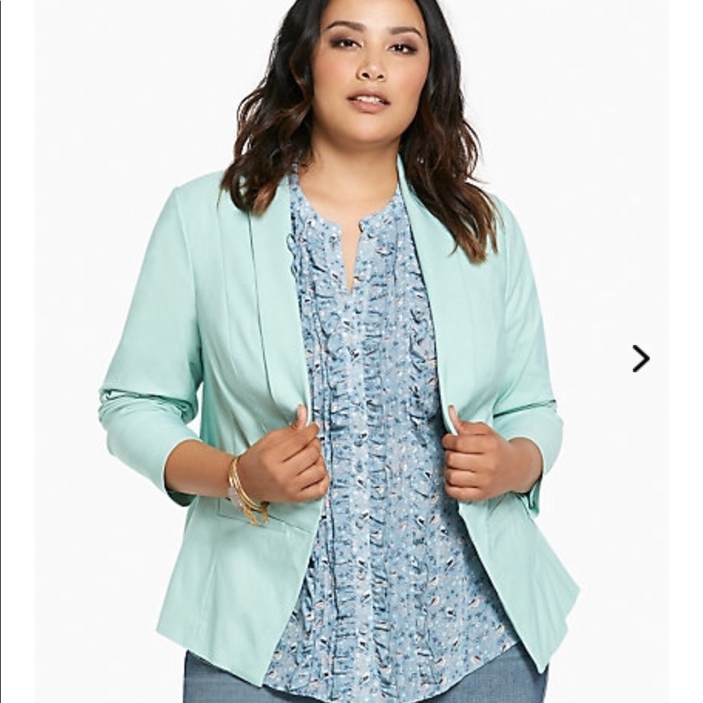 Torrid 4X cut away blazer